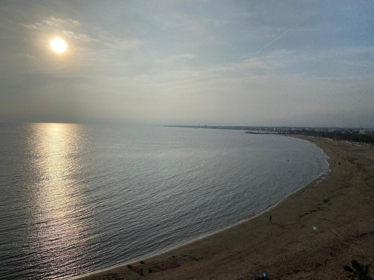 Appartement Spacieux, Front De Mer, Vue Splendide Salou Esterno foto